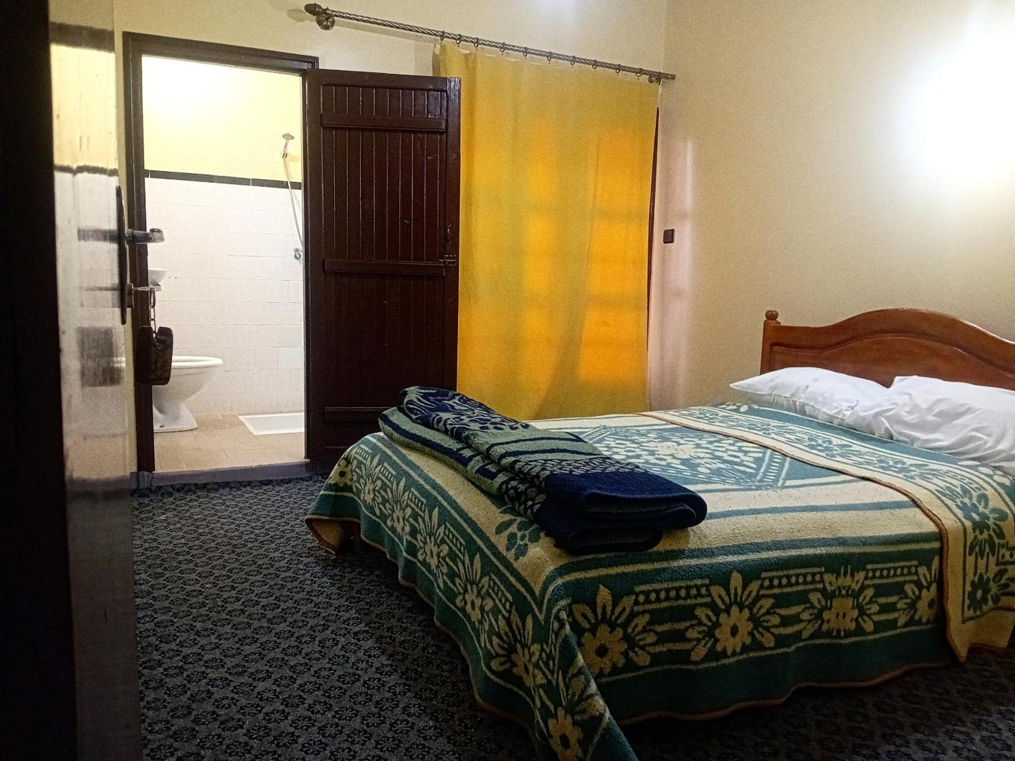 Hotel Almanader Boumalne エクステリア 写真